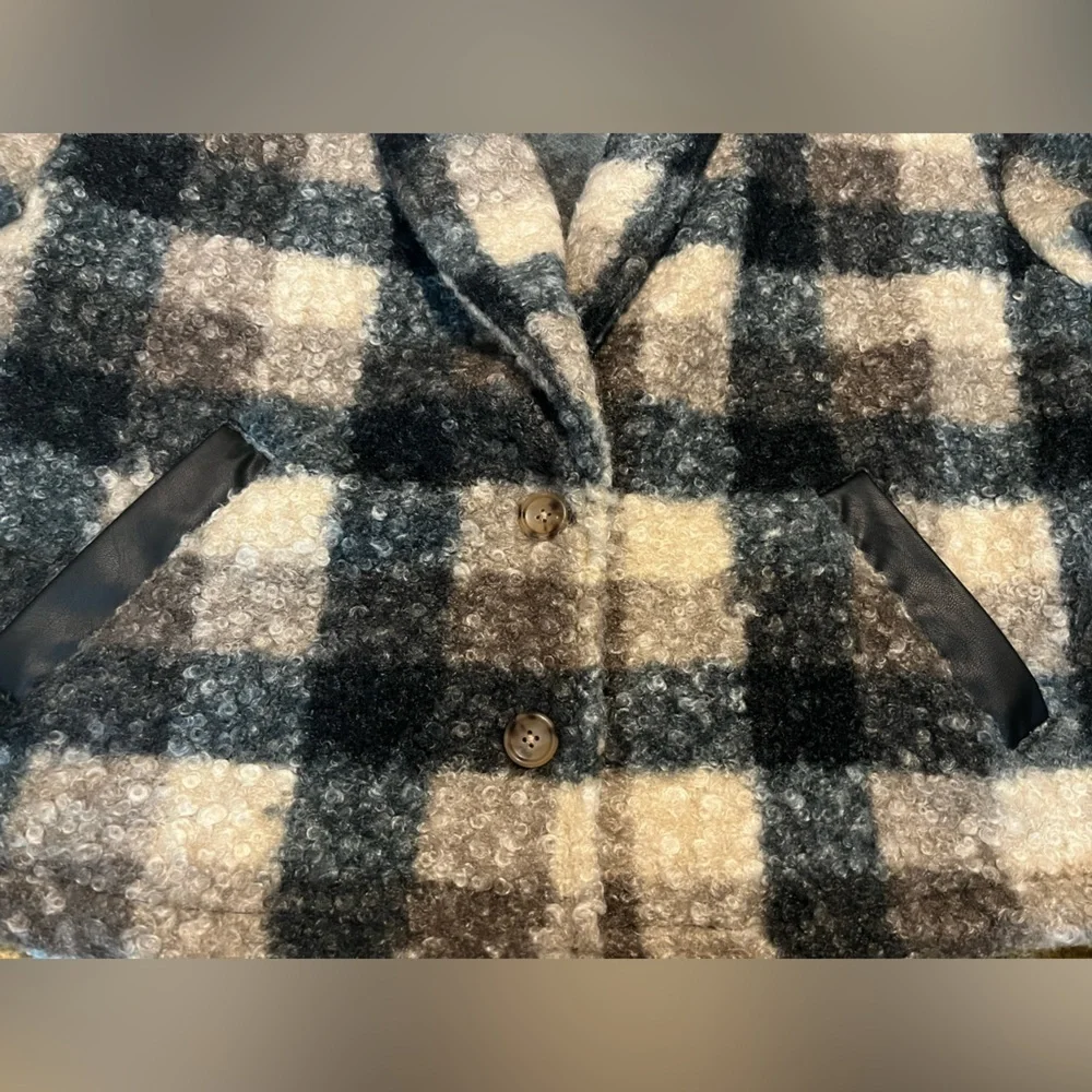 Knox Rose Oversized Fuzzy Shacket Blazer Sweater Size Large - Picture 2 of 9